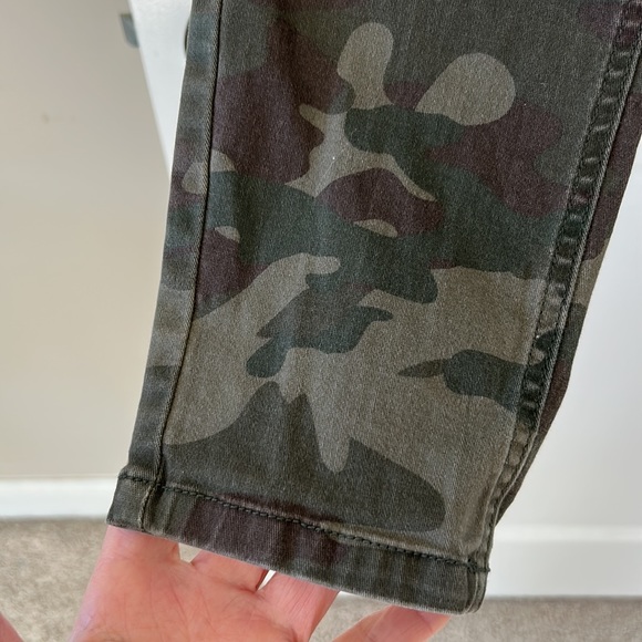Sanctuary by Anthropologie Camo Print Skinny Jeans w MEASUREMENTS Size 27 - Picture 4 of 9